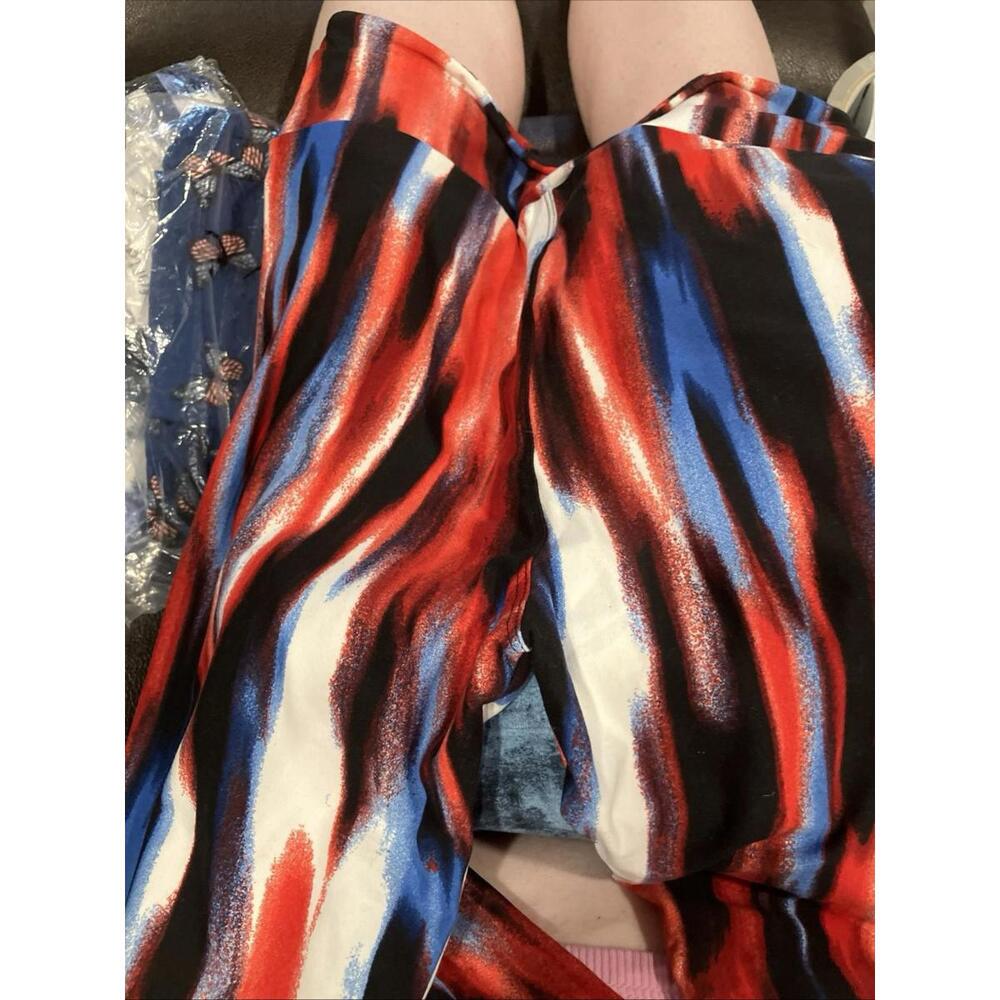 LuLaRoe New Americana Leggings Sz OS 2-10 Red White Blue Black Tie Dye Verticle